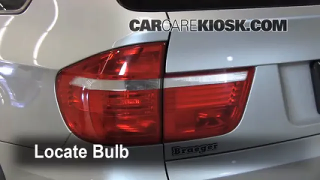 2008 BMW X5 3.0si 3.0L 6 Cyl. Lights Brake Light (replace bulb)